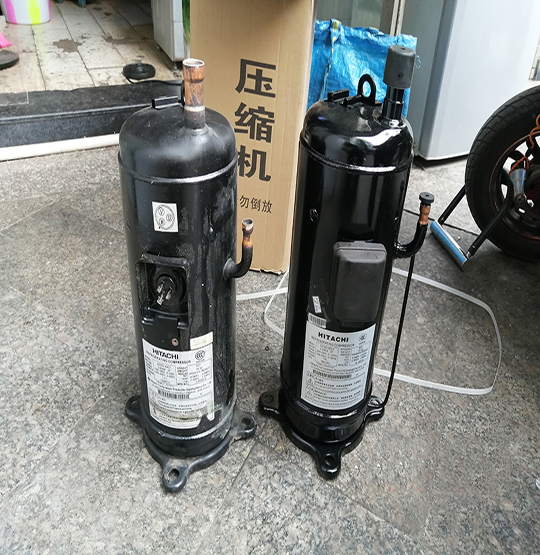 五台中央空调压缩机的更换维修